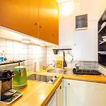Guestready - Apt Clair Et Spacieux A Paris !
